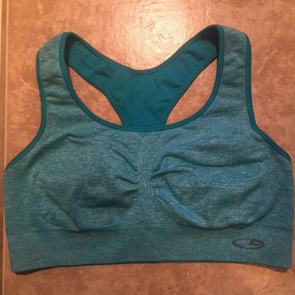Sports bra bundle - Picture 3 of 3